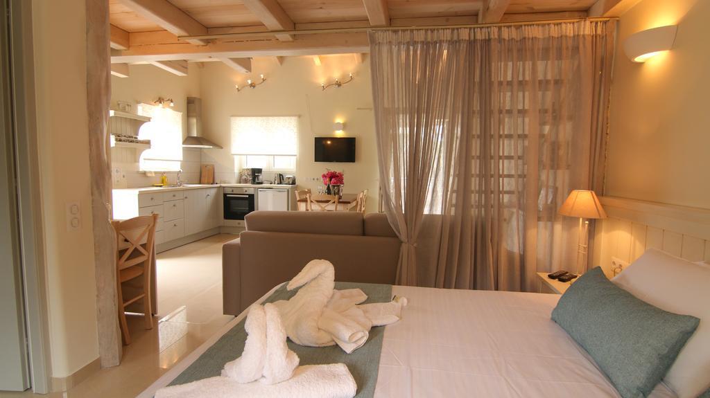 Ellie Holiday home *